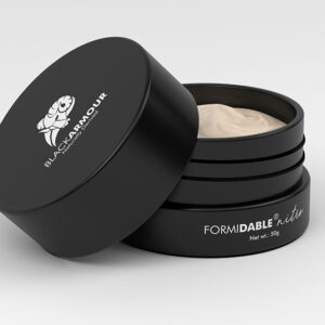 Formidable Nitro hairstyling clay. Strong Hold and extra matte finsih. Naturally derived.